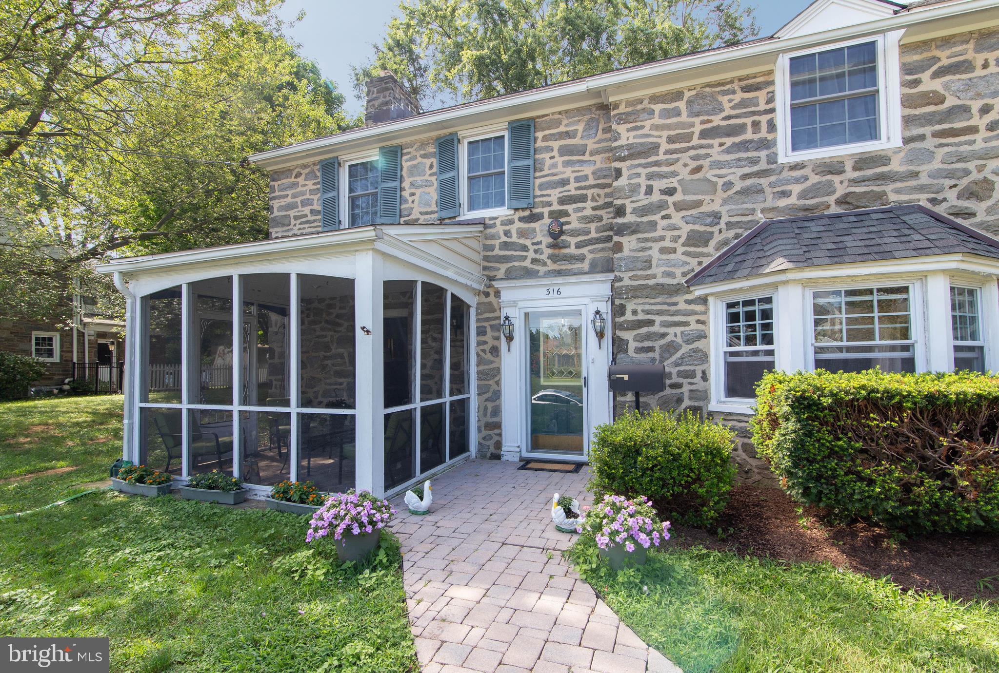 316 Lynbrooke Road Springfield, PA 19064 - Photo 6 of 47