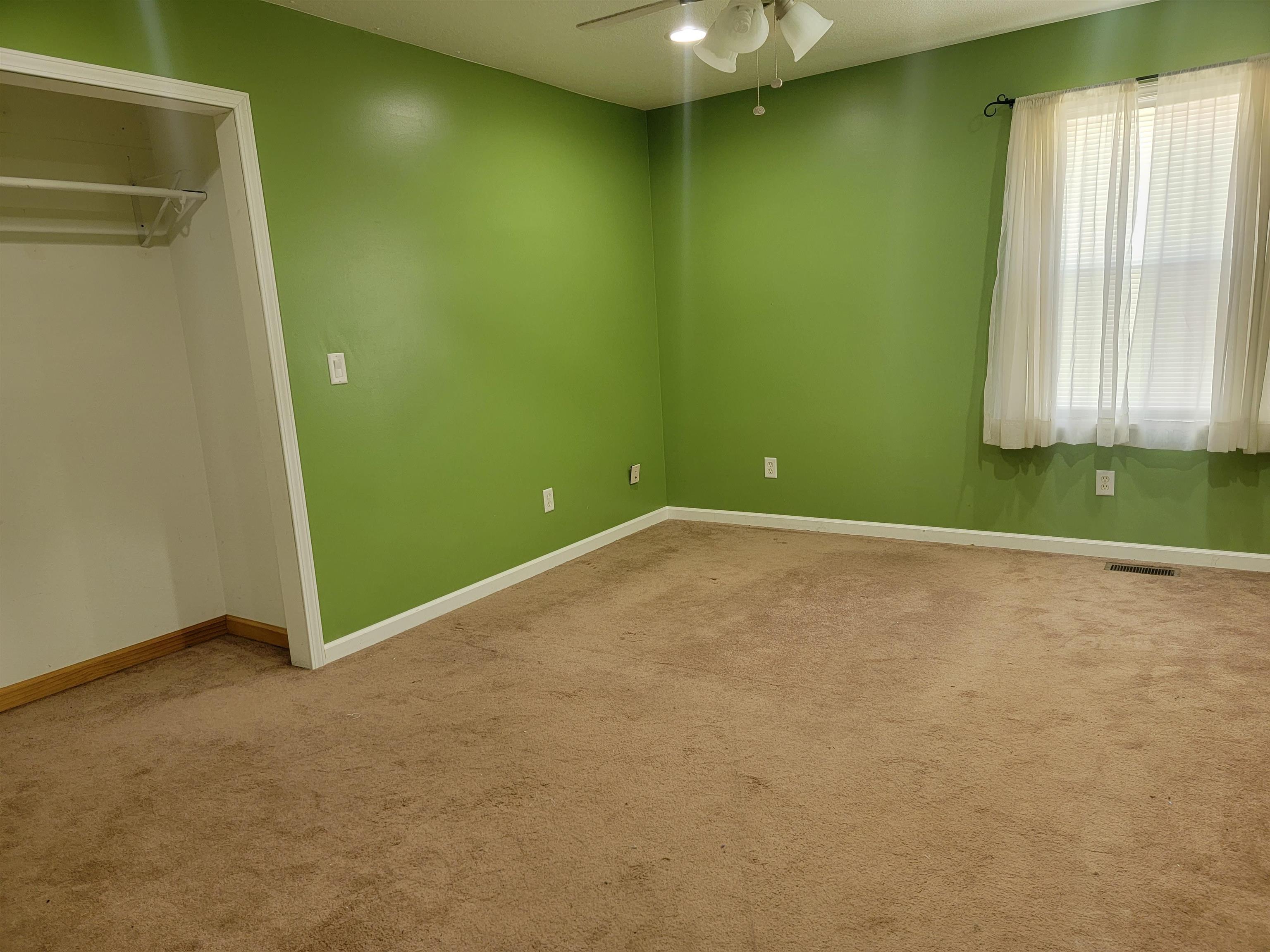 5185 North Center Road Flint, MI 48506 - Photo 15 of 65