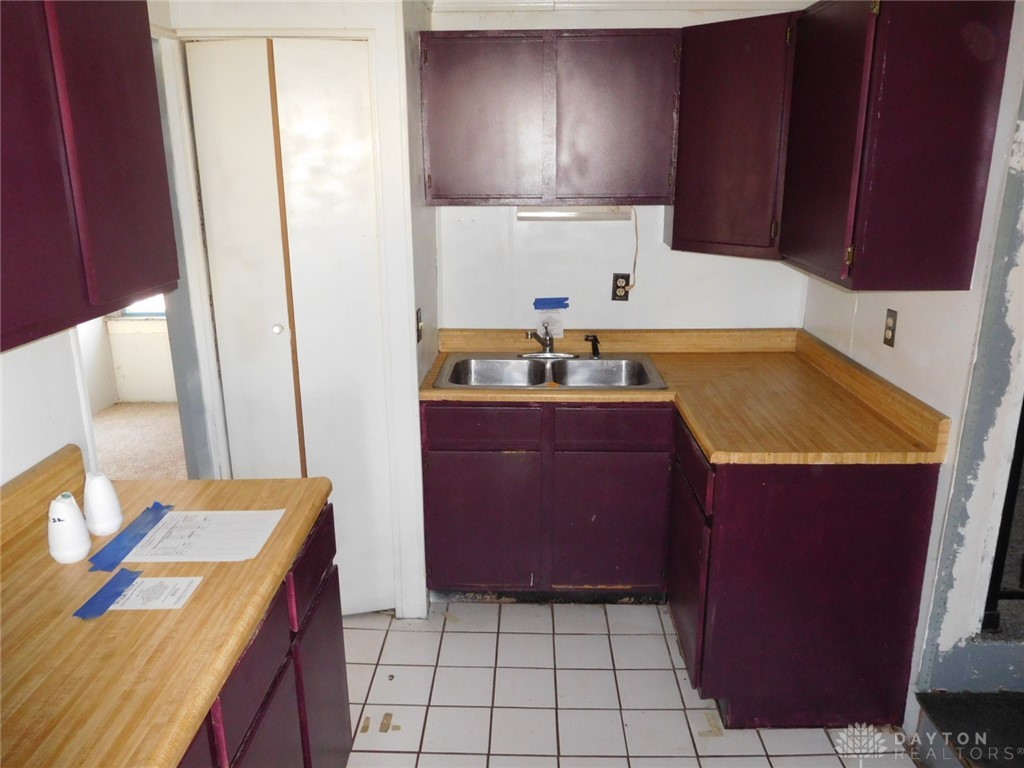 609 Blue Bell Road Dayton, OH 45431 - Photo 9 of 16 Gallery Image 9