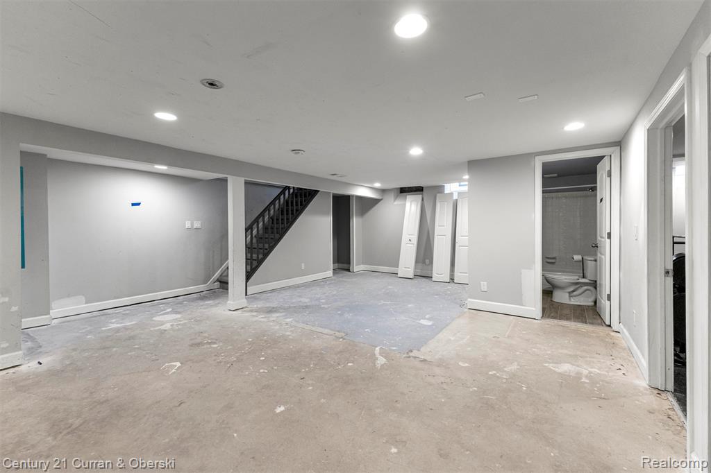 28249 Bell Road Southfield, MI 48034 - Photo 33 of 48 Gallery Image 33