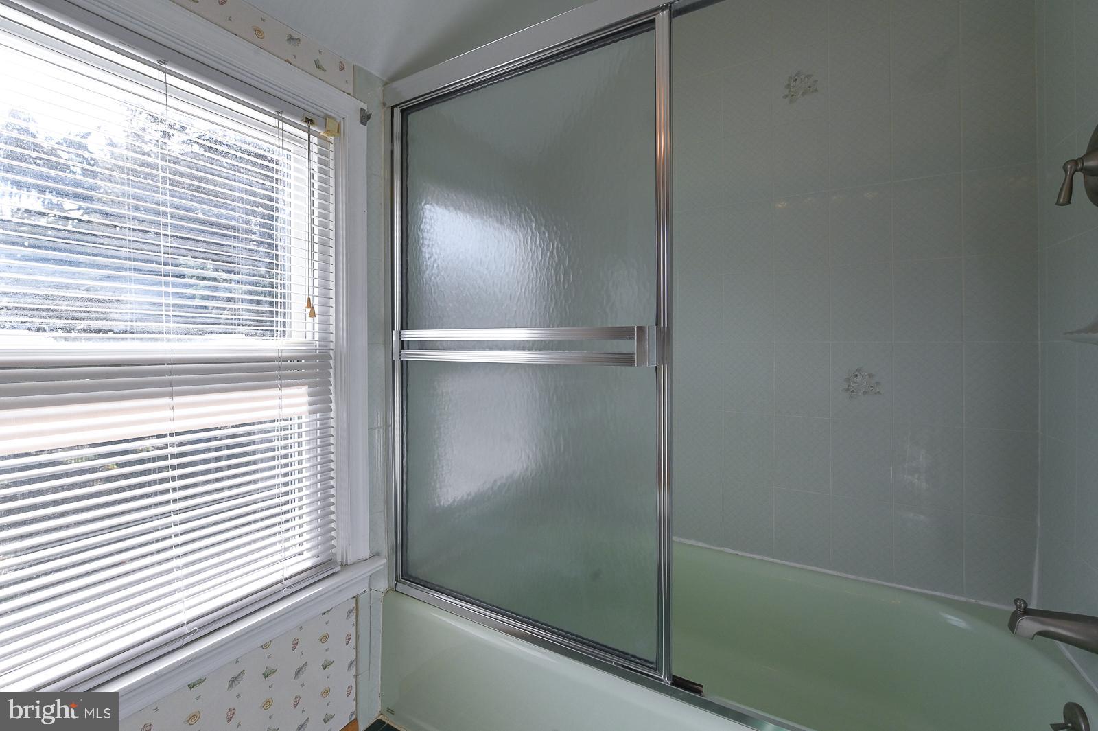 416 Enfield Road Oreland, PA 19075 - Photo 33 of 58 Gallery Image 33