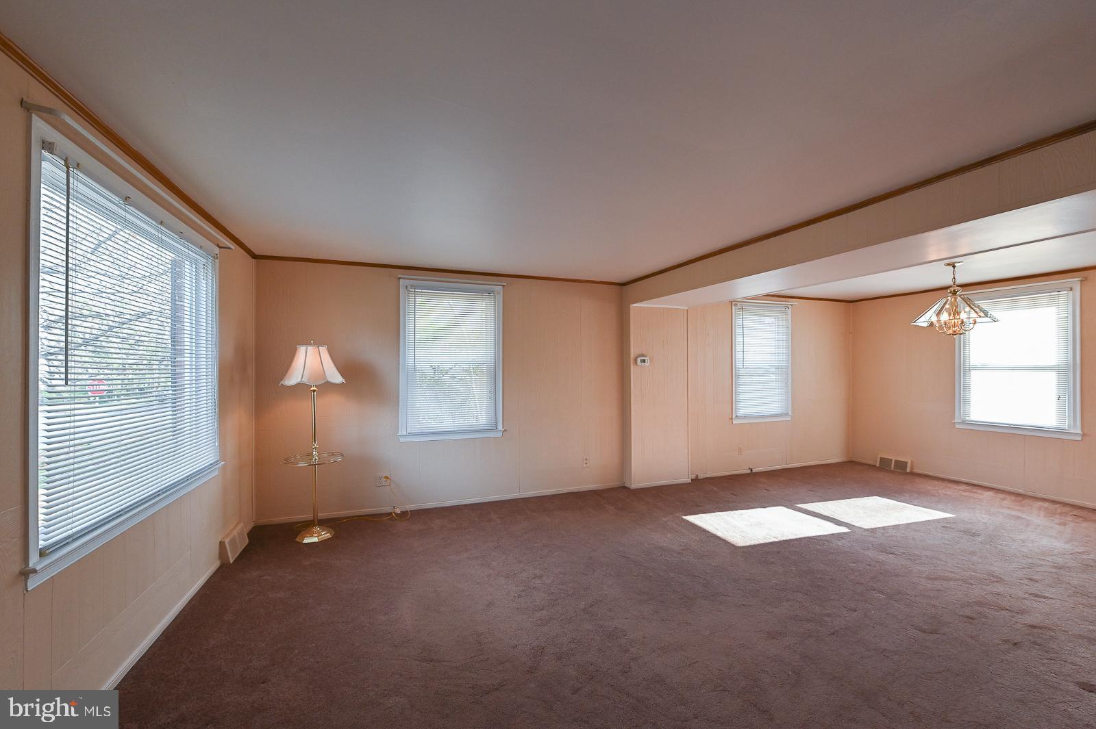 416 Enfield Road Oreland, PA 19075 - Photo 6 of 58 Gallery Image 6