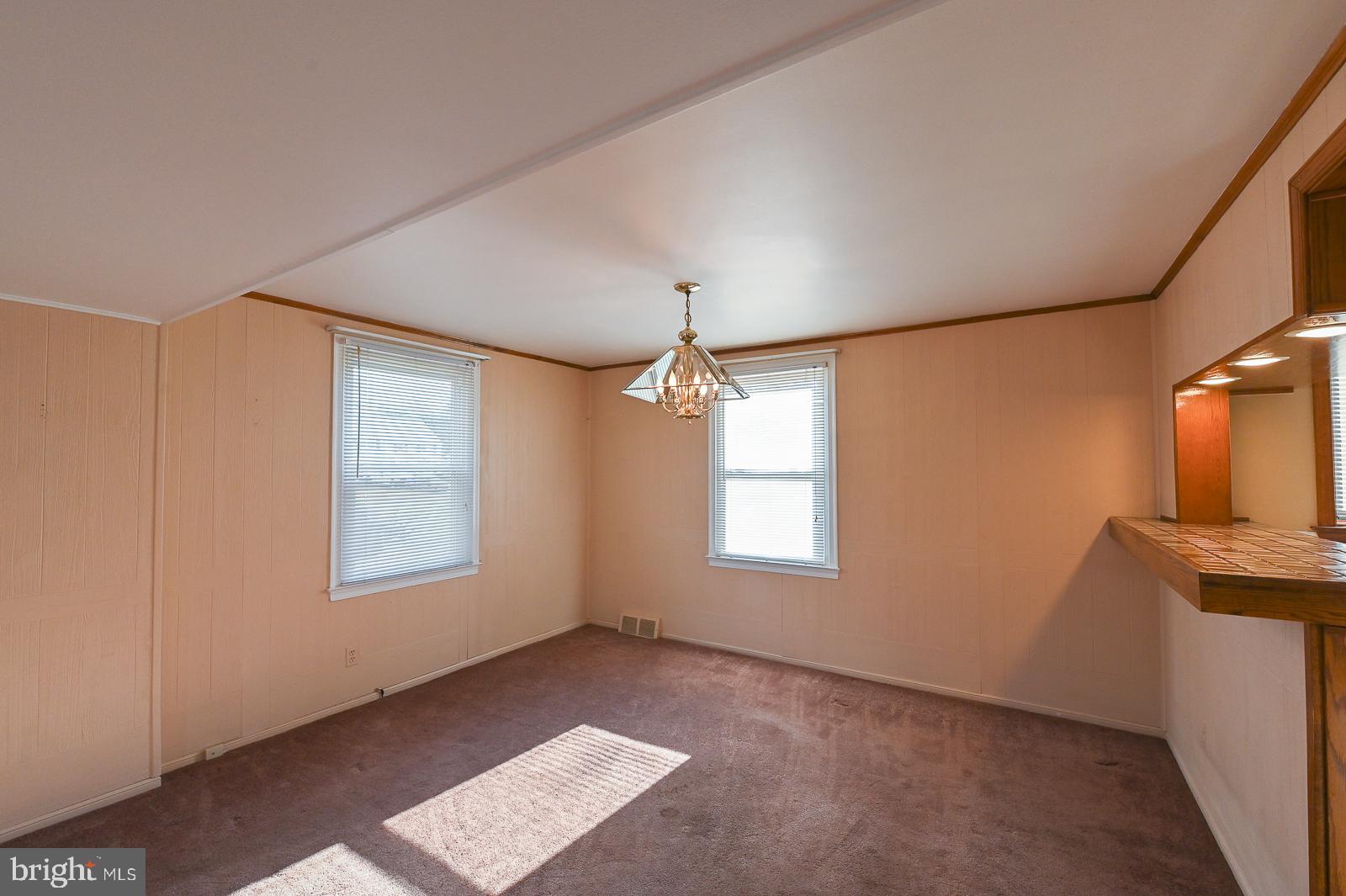 416 Enfield Road Oreland, PA 19075 - Photo 9 of 58 Gallery Image 9