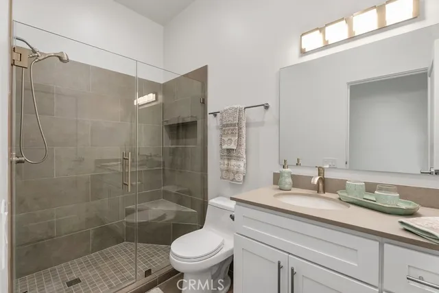 $2,300,000 | 19121 La Pradera, Yorba Linda, CA 92886