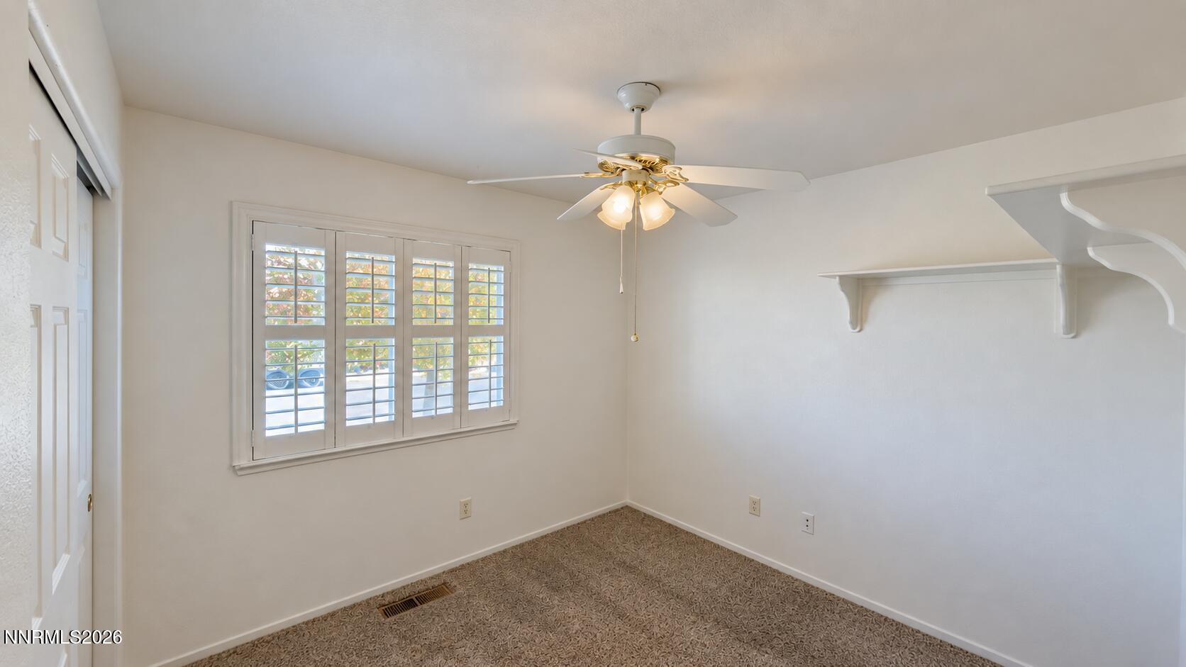 610 Tamsen Road Fernley, NV 89408 - Photo 9 of 28 011