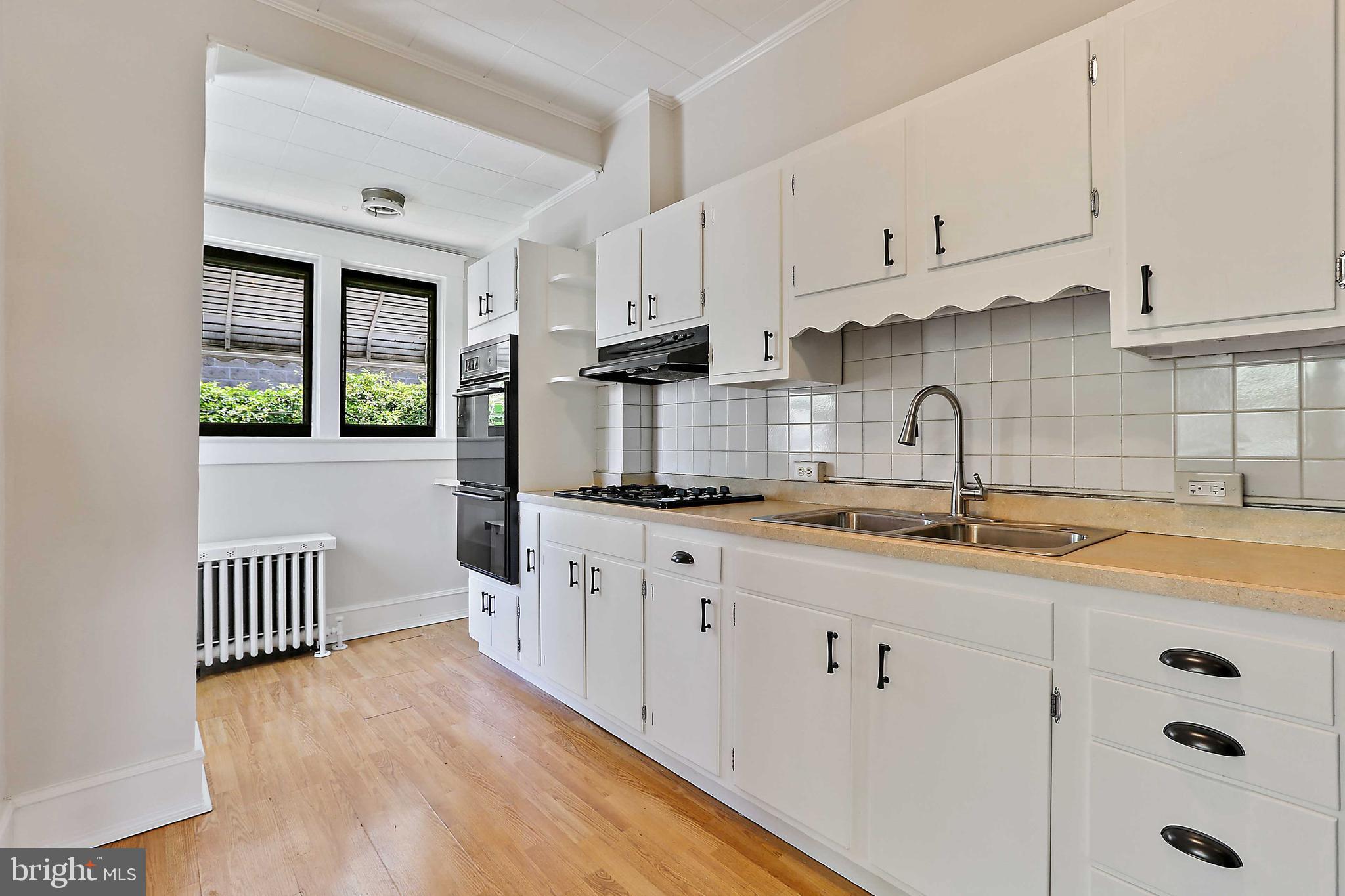 3023 Beverly Road Baltimore, MD 21214 - Photo 13 of 33 Kitchen