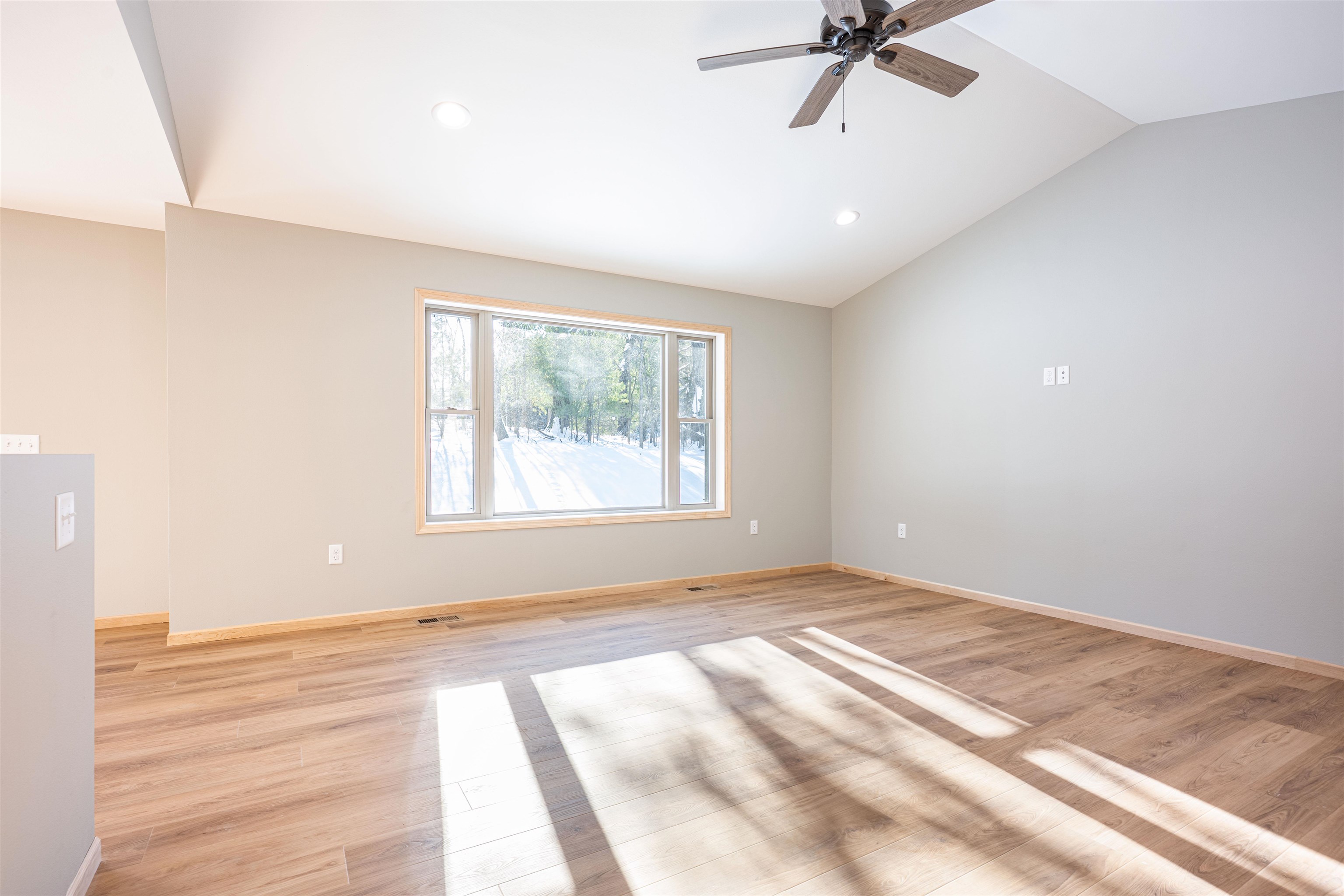 1618 Michigan Avenue Wisconsin Dells, WI 53965 - Photo 11 of 43