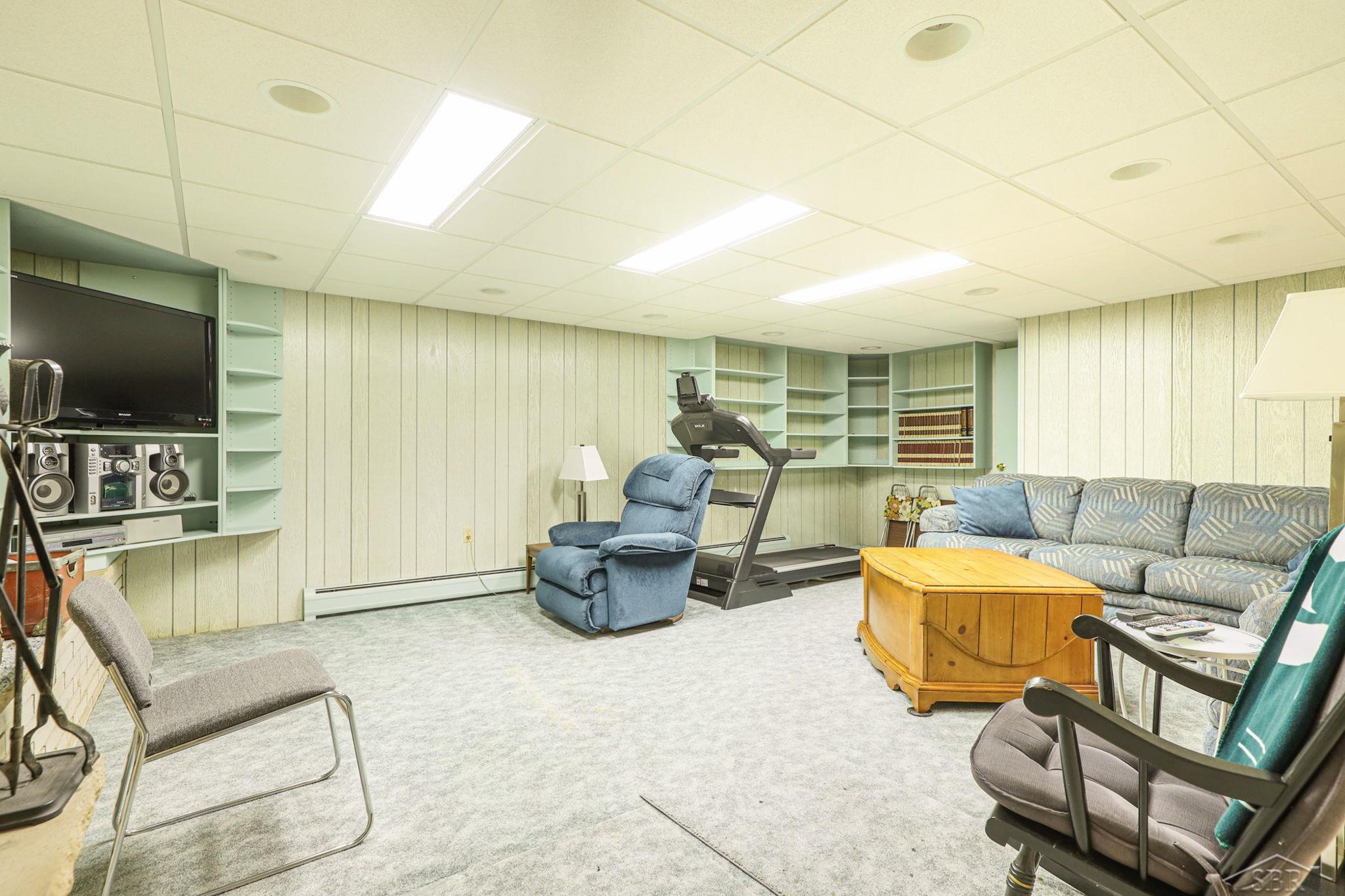 268 Frank Road Frankenmuth, MI 48734 - Photo 33 of 54 50099069-32.JPG