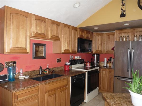 44 Barns Hill Road Berlin, MA 01503 - Photo 6 of 27 Gallery Image 6