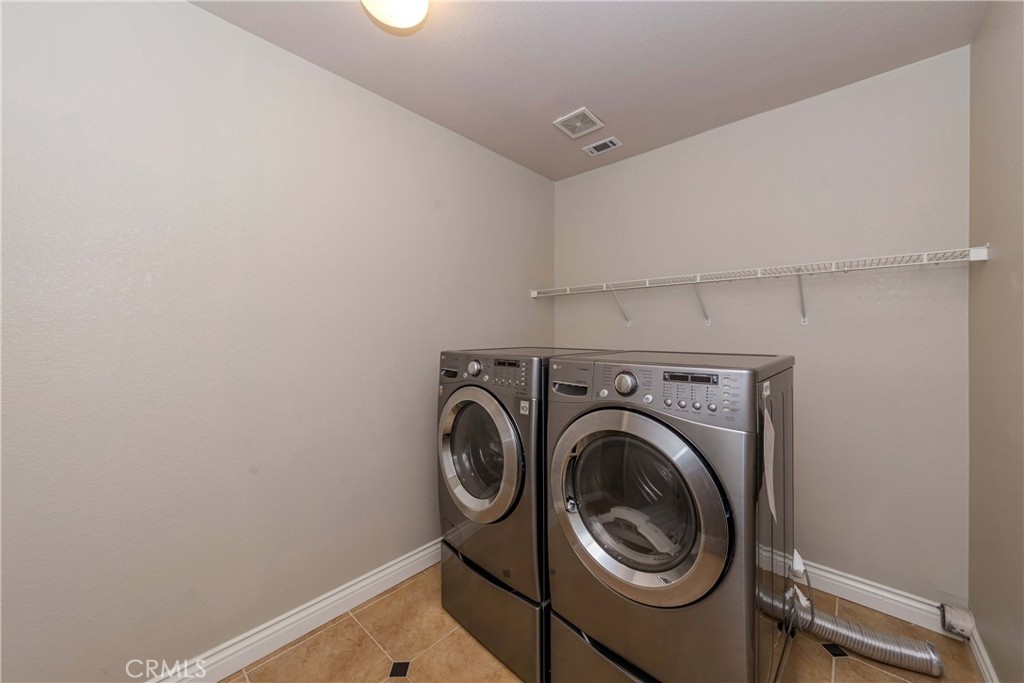 9220 Village Way Riverside, CA 92508 - Photo 23 of 65