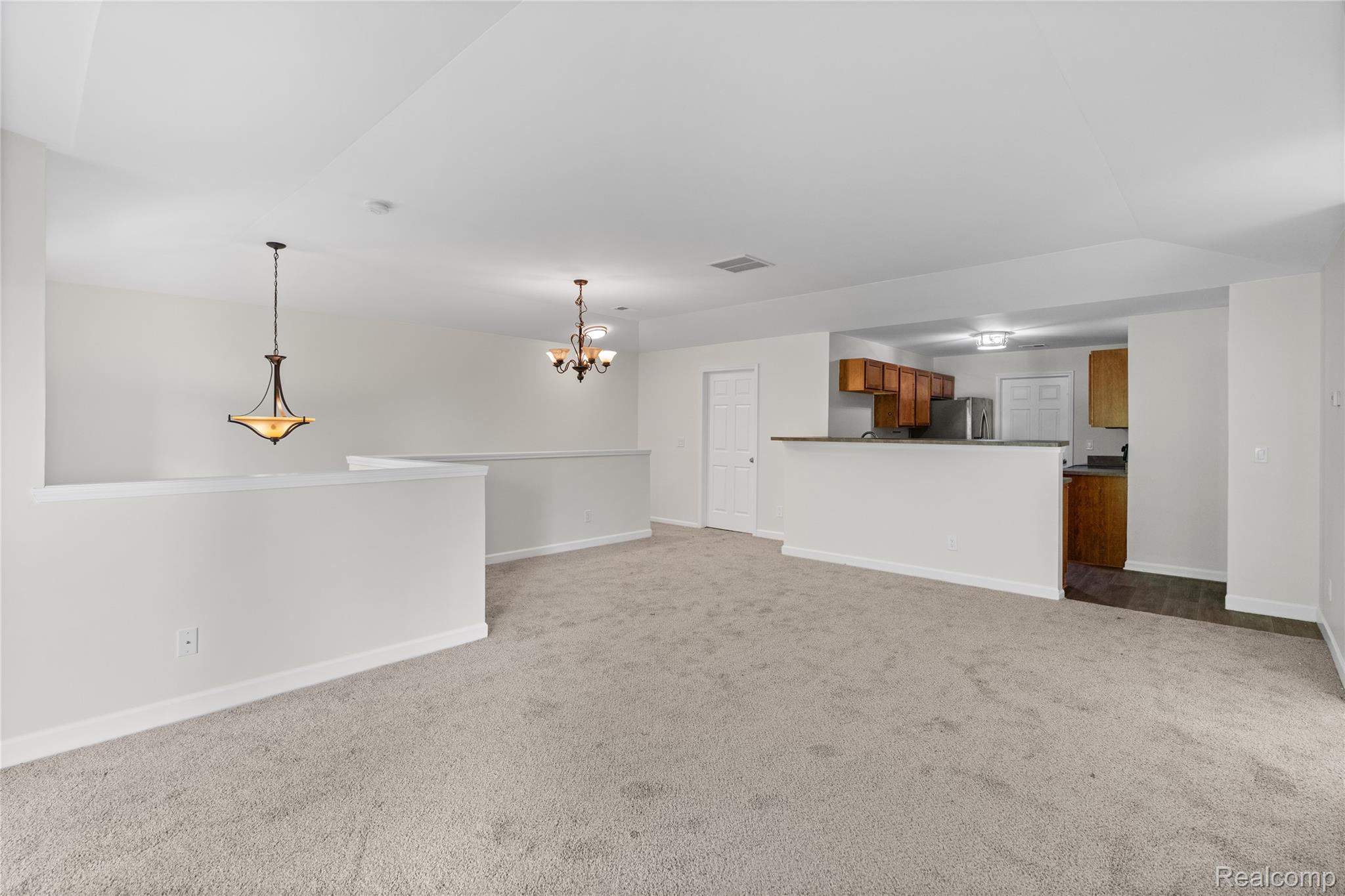 4163 Hampton Ridge Boulevard Howell, MI 48843 - Photo 7 of 23 4163 Hampton Ridge Blvd 27.jpg