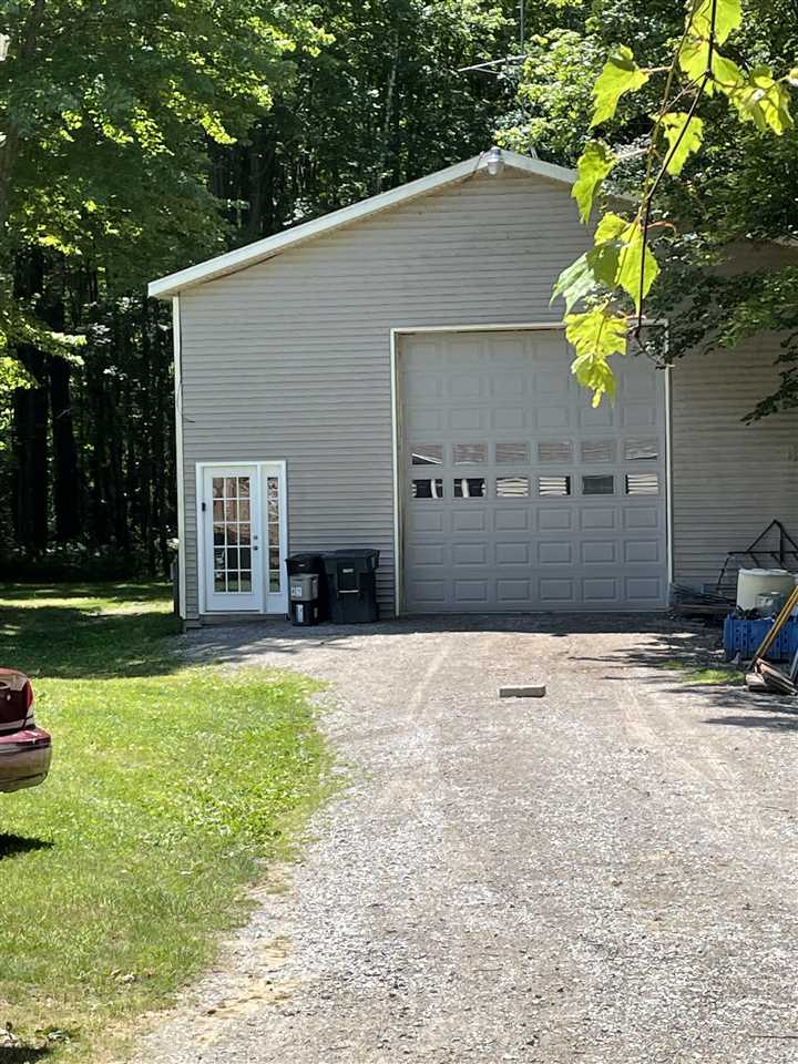4363 Waltan Road Vassar, MI 48768 - Photo 32 of 34