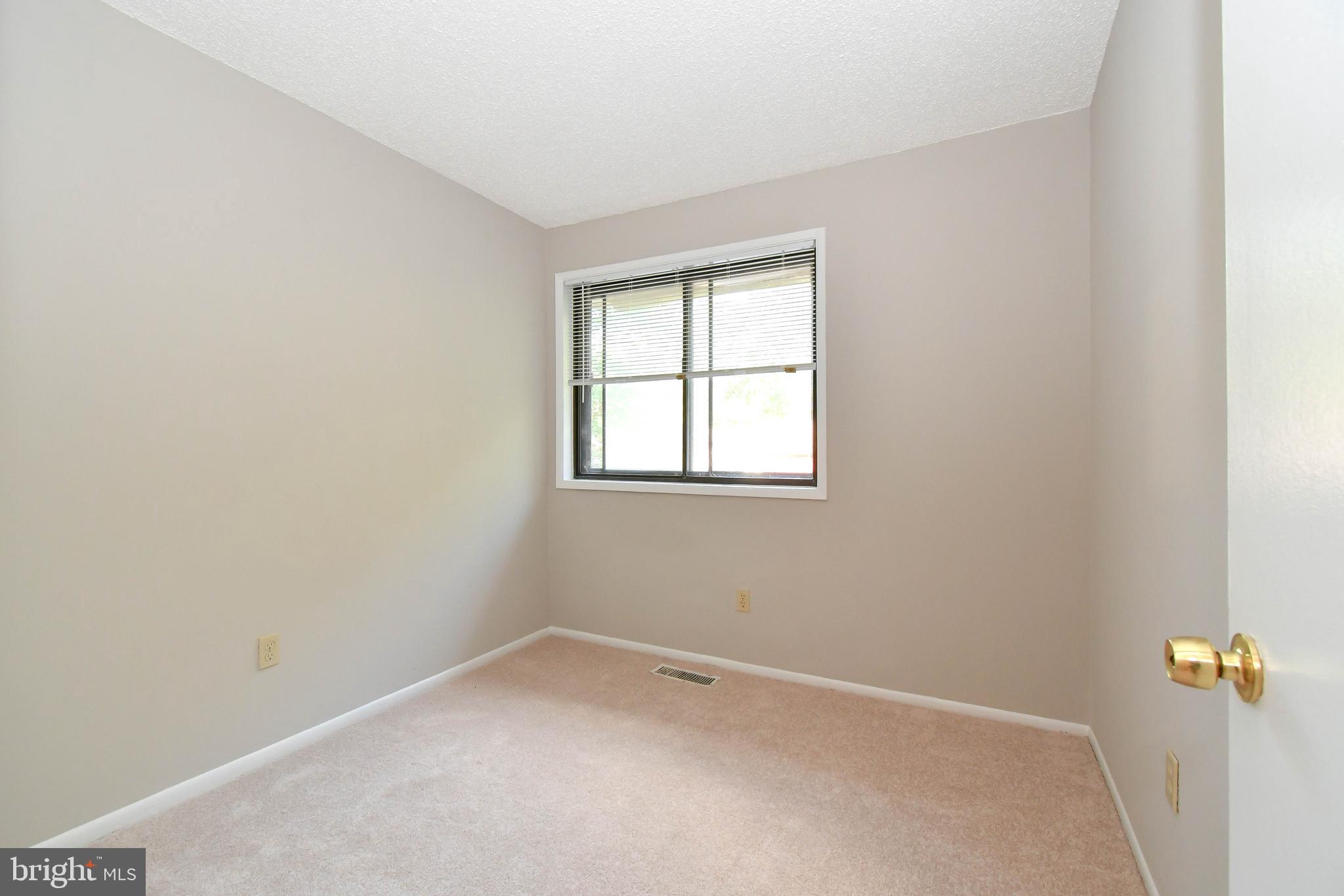2218 White Cornus Lane Reston, VA 20191 - Photo 31 of 35 Bedroom 2