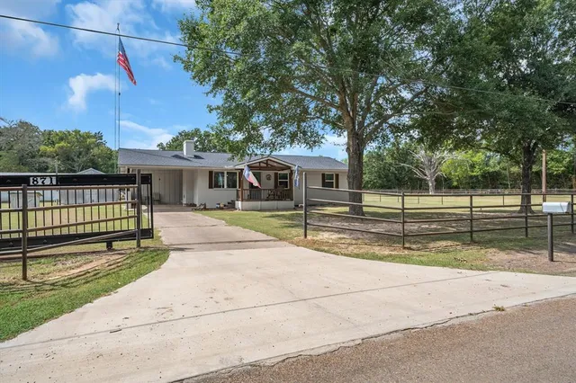 $375,000 | 871 Vz County Road 2520, Canton, TX 75103