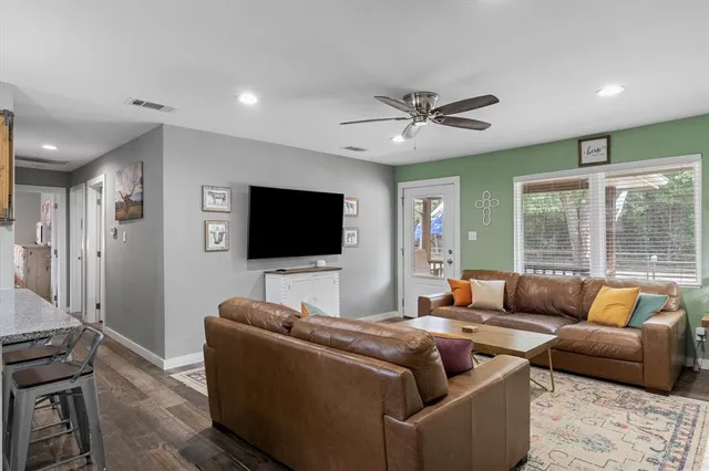 $375,000 | 871 Vz County Road 2520, Canton, TX 75103