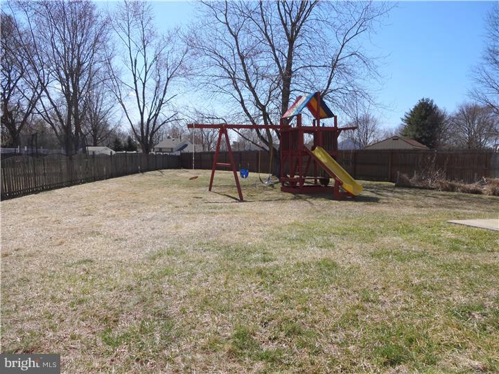 215 Farmington Road Delran, NJ 08075 - Photo 22 of 22 Gallery Image 22