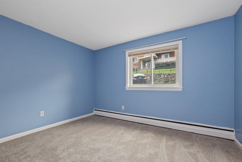22 Jacqueline Road, Unit B Waltham, MA 02452 - Photo 17 of 38 Gallery Image 17