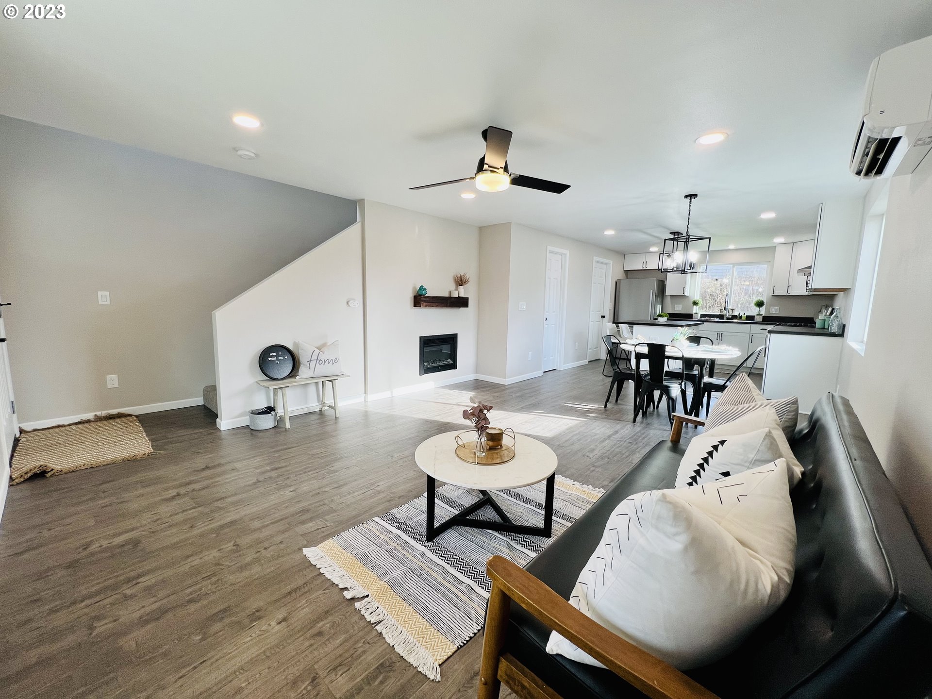 237 Northeast Plum Ridge Drive Winston, OR 97496 - Photo 3 of 25 Gallery Image 3