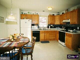 5 Doe Run Shillington, PA 19607 - Photo 3 of 6 Gallery Image 3