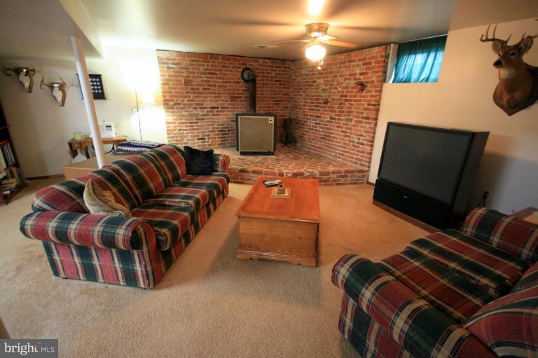 4411 Prospect Road Whiteford, MD 21160 - Photo 16 of 22 Interior (General)