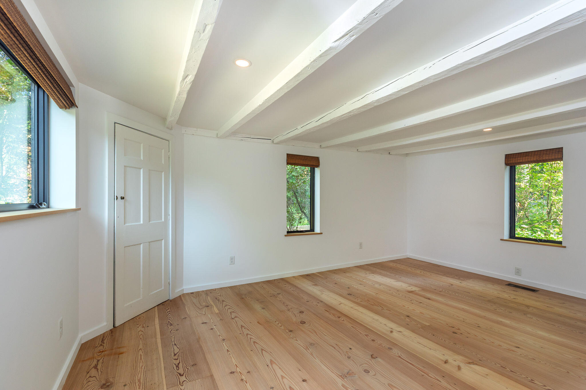 13 Lawrence Road Pownal, ME 04069 - Photo 14 of 58 Family Room