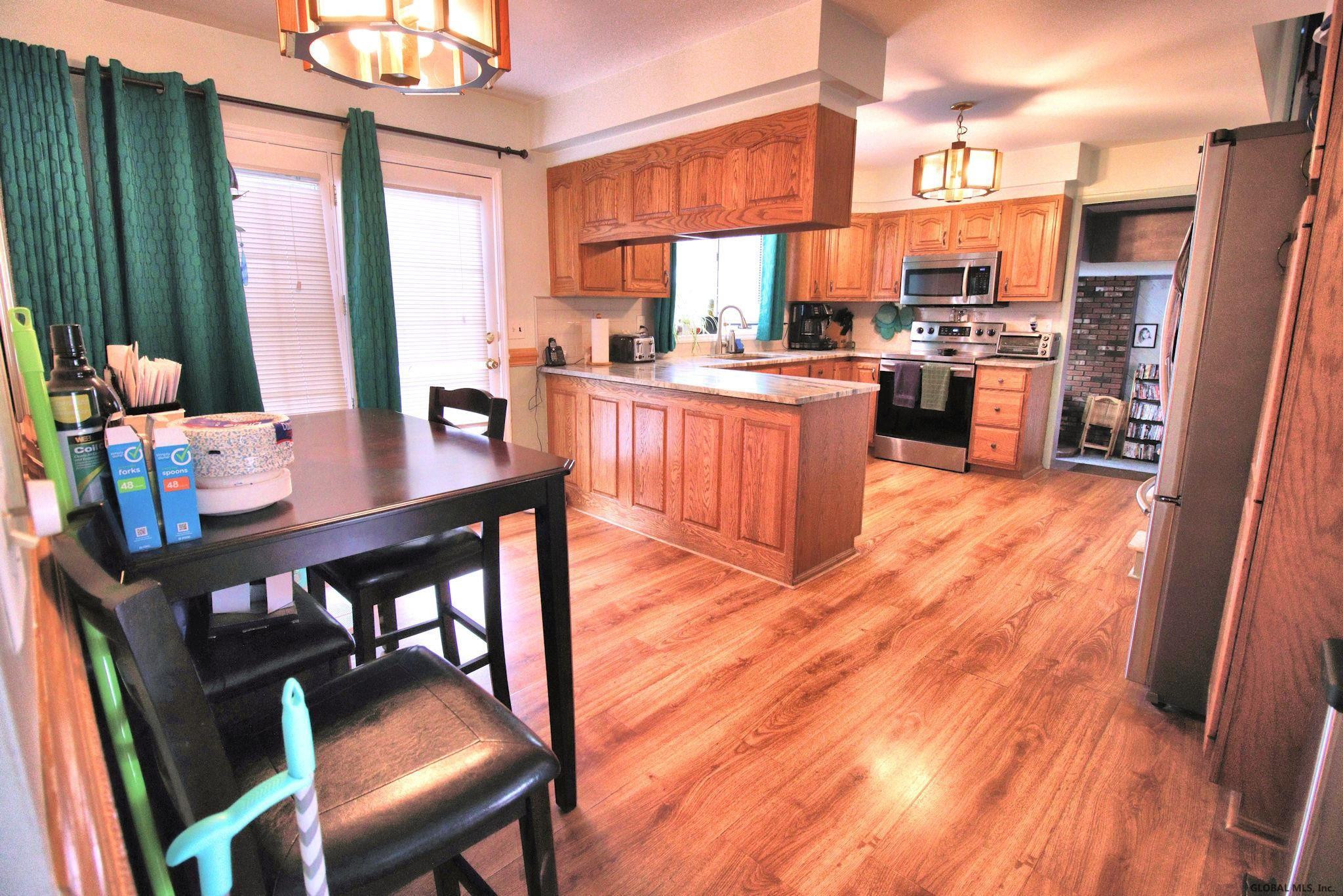 1018 Angelina Road Rotterdam, NY 12303 - Photo 12 of 30 Photo 13