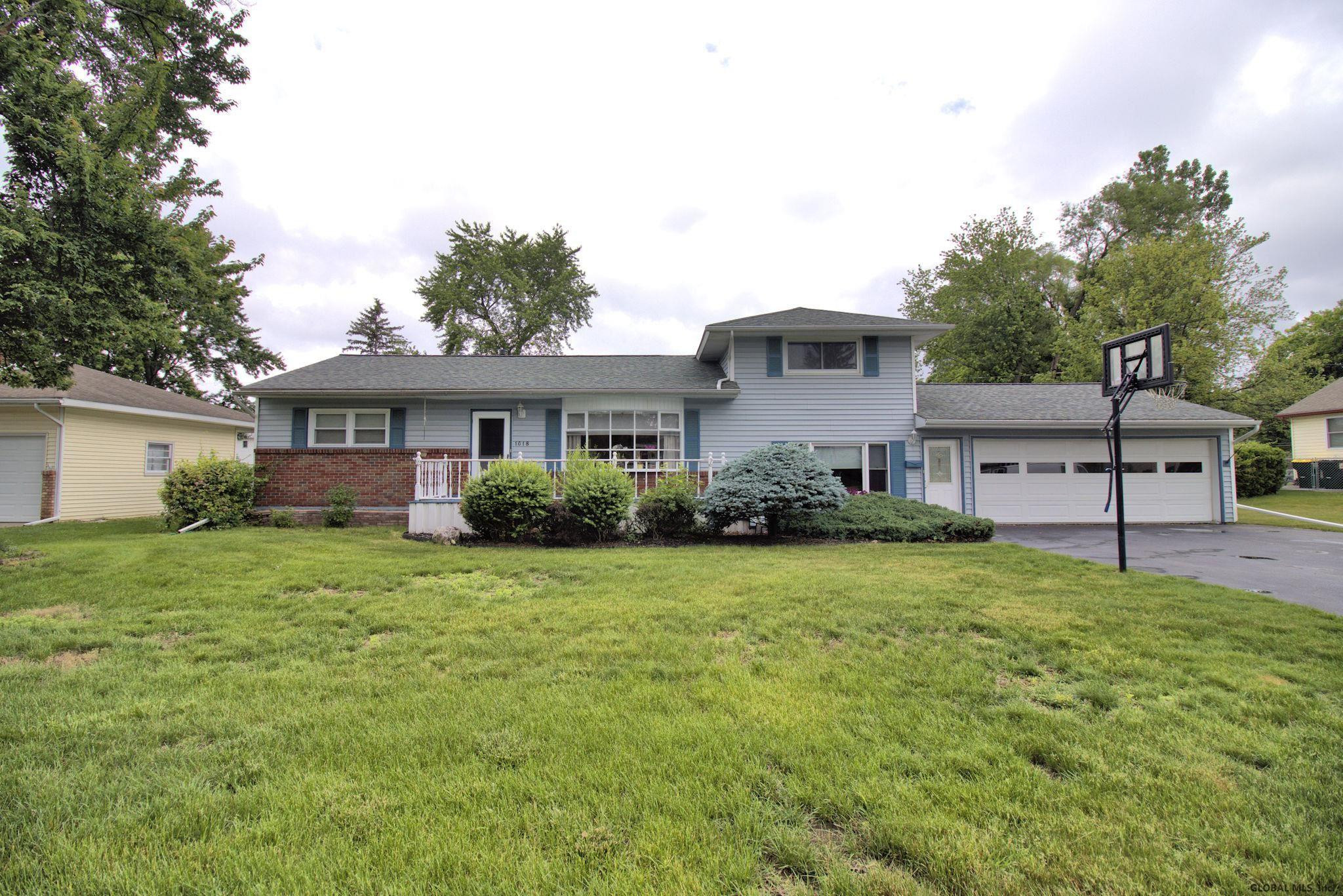 1018 Angelina Road Rotterdam, NY 12303 - Photo 2 of 30 Photo 3