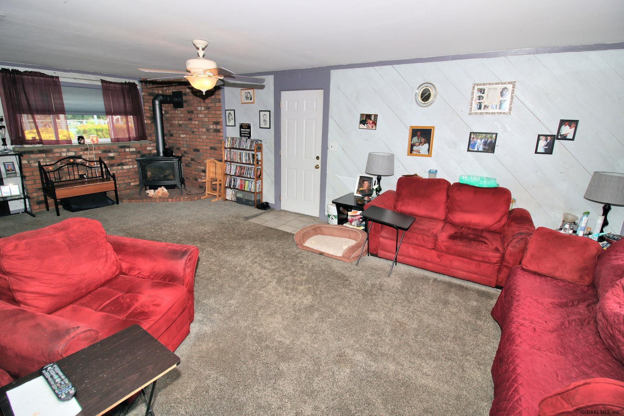 1018 Angelina Road Rotterdam, NY 12303 - Photo 6 of 30 Photo 7