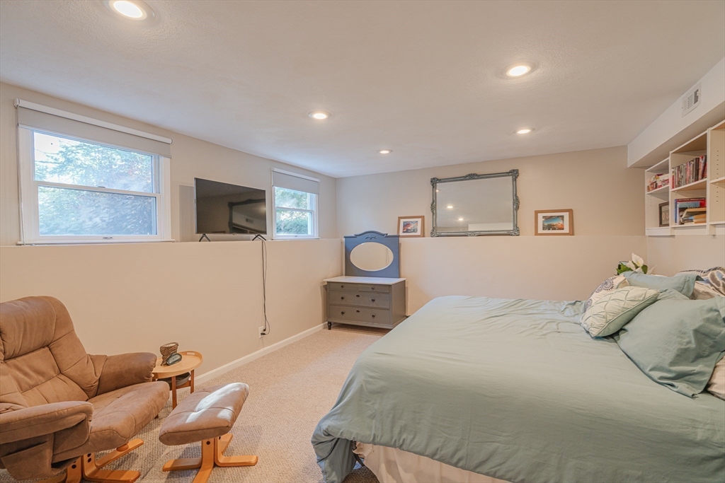 32 Tower Farm Road Billerica, MA 01821 - Photo 17 of 29