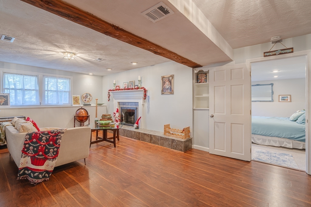 32 Tower Farm Road Billerica, MA 01821 - Photo 18 of 29