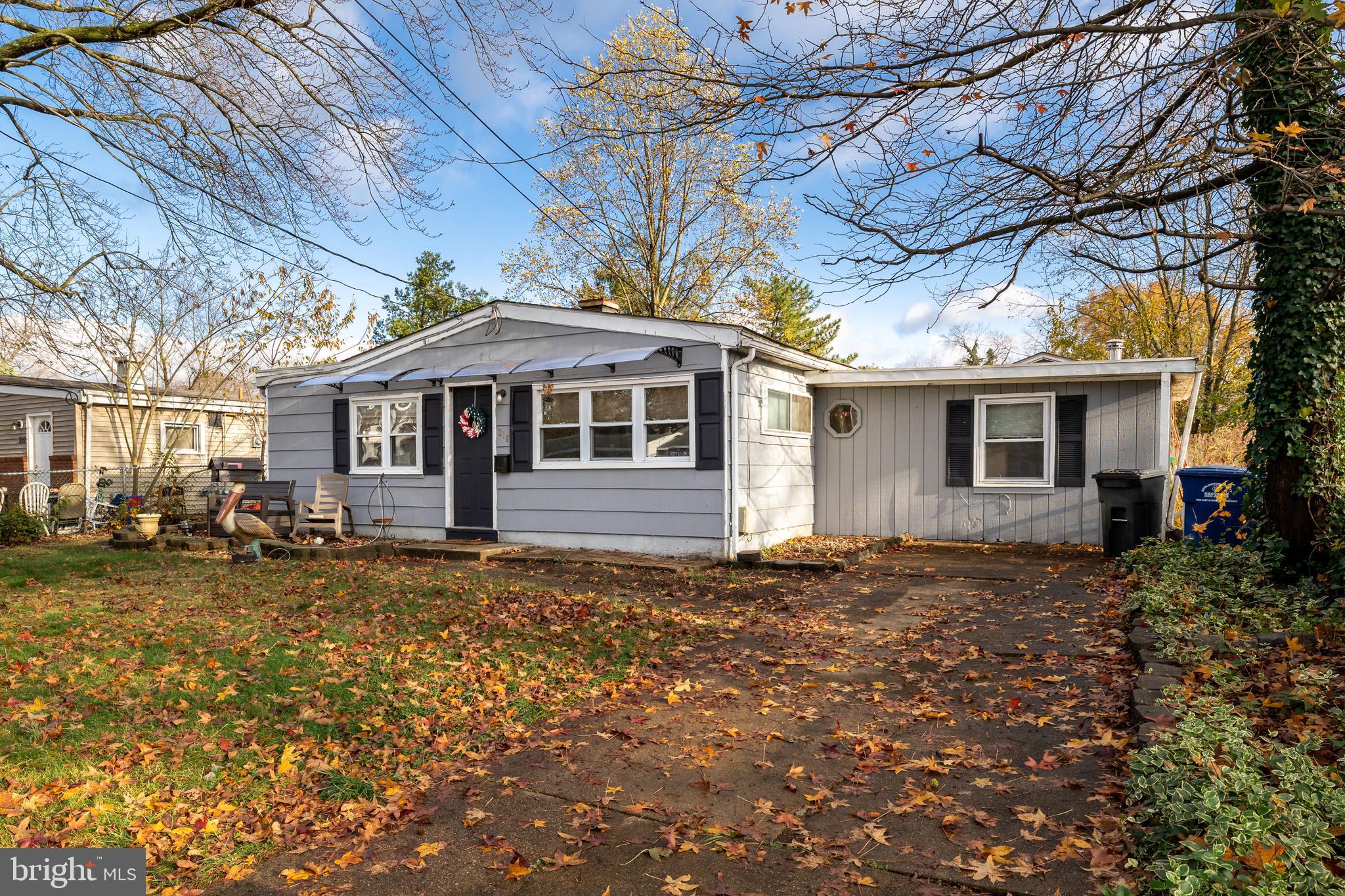 218 County Avenue Maple Shade, NJ 08052 - Photo 2 of 25