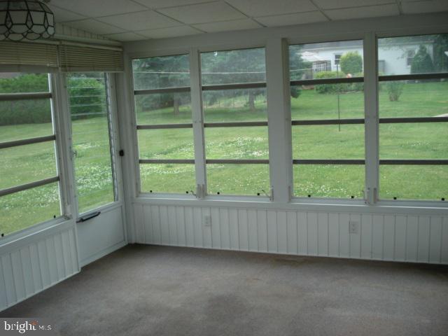 872 Clearmount Road York, PA 17403 - Photo 7 of 18 Gallery Image 7