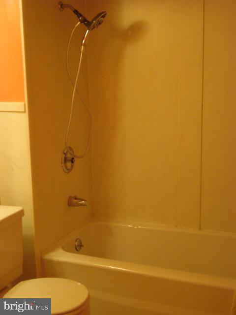 872 Clearmount Road York, PA 17403 - Photo 10 of 18 Gallery Image 10