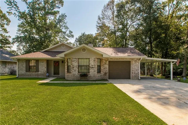 $230,000 | 42106 Cottonwood Drive, Hammond, LA 70403