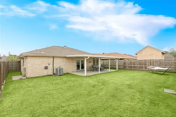 $265,000 | 717 Mayfair Lane, Kenner, LA 70065