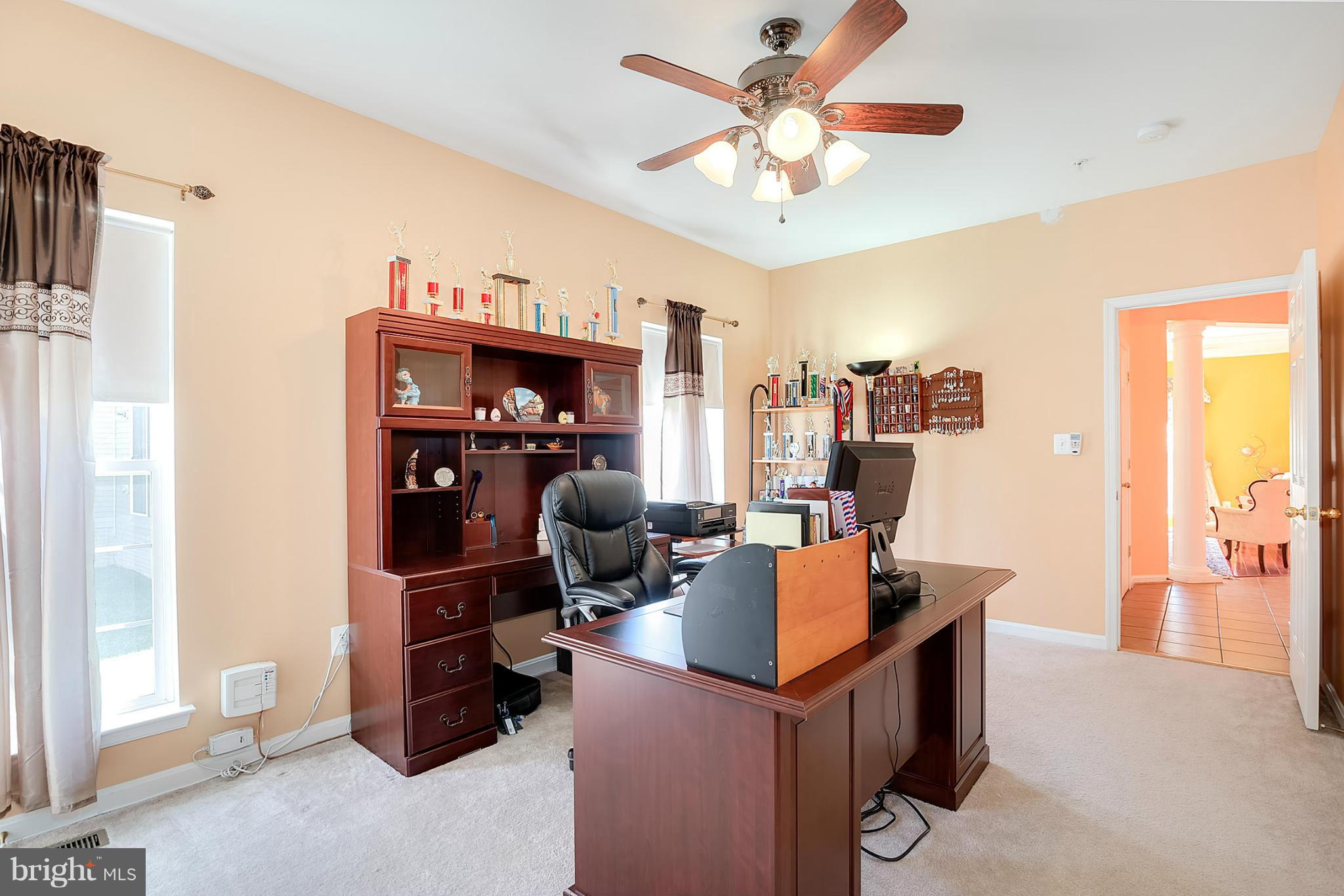 9829 Farm Pond Road Laurel, MD 20708 - Photo 13 of 30 Interior (General)