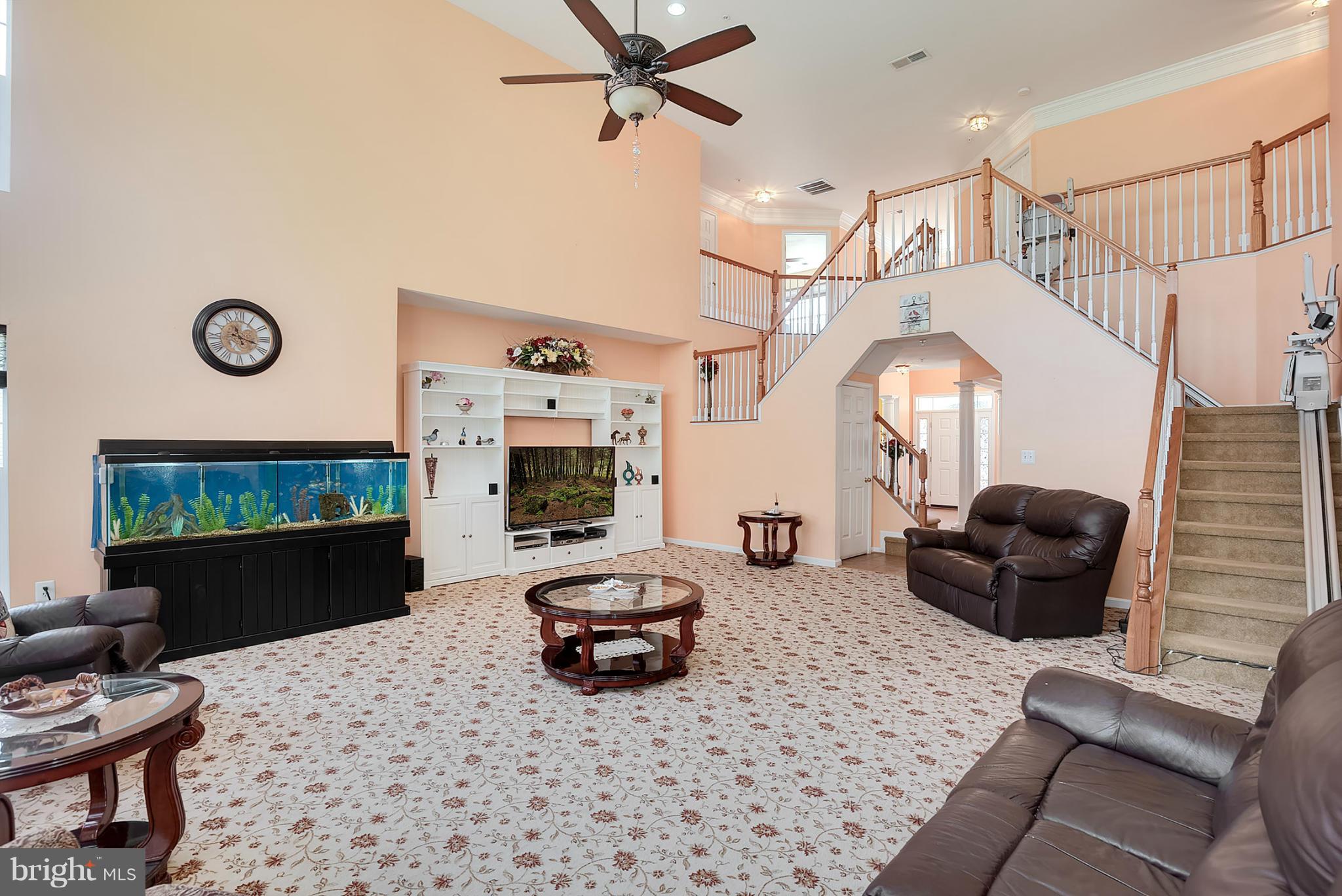 9829 Farm Pond Road Laurel, MD 20708 - Photo 4 of 30 Family Room