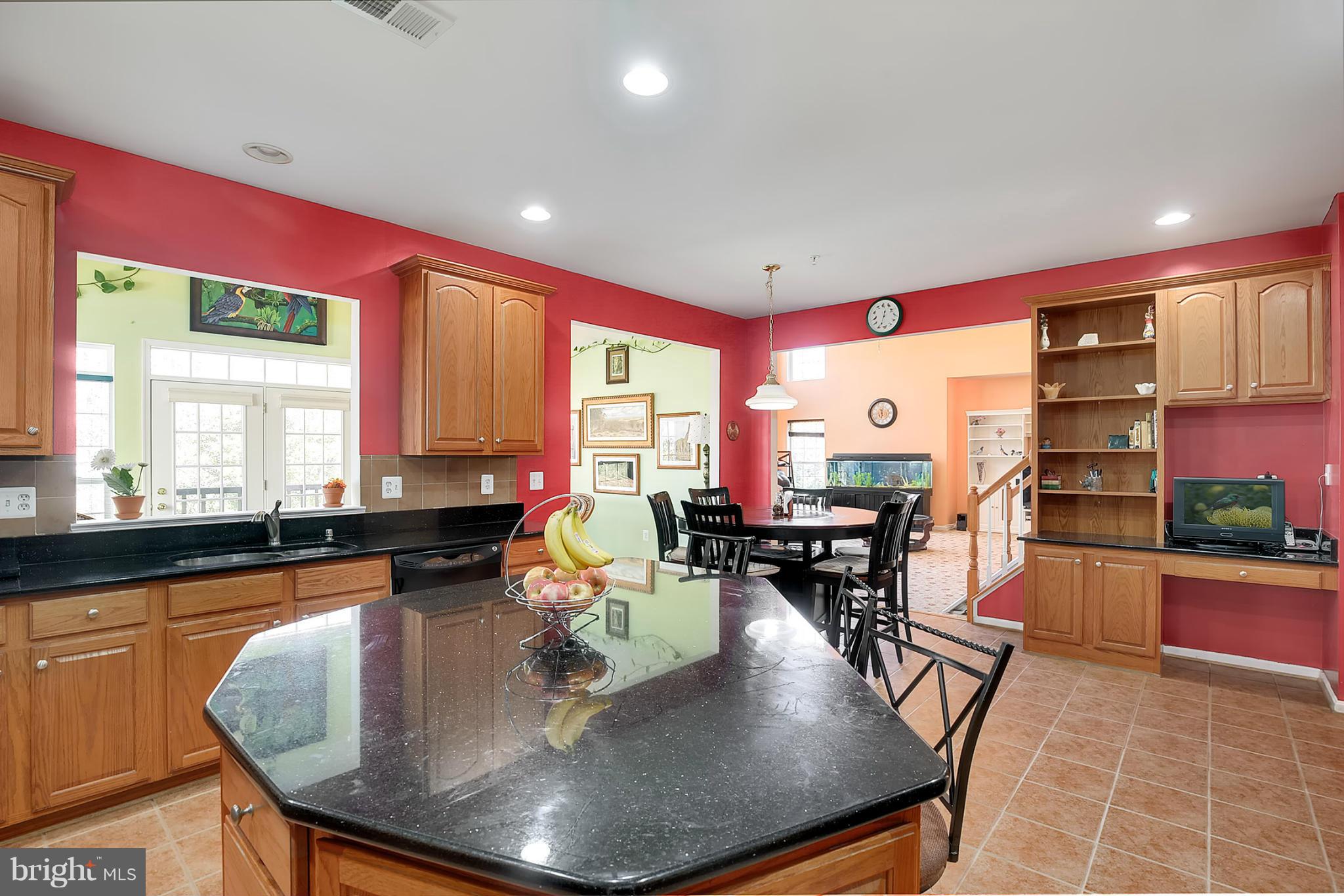 9829 Farm Pond Road Laurel, MD 20708 - Photo 7 of 30 Kitchen