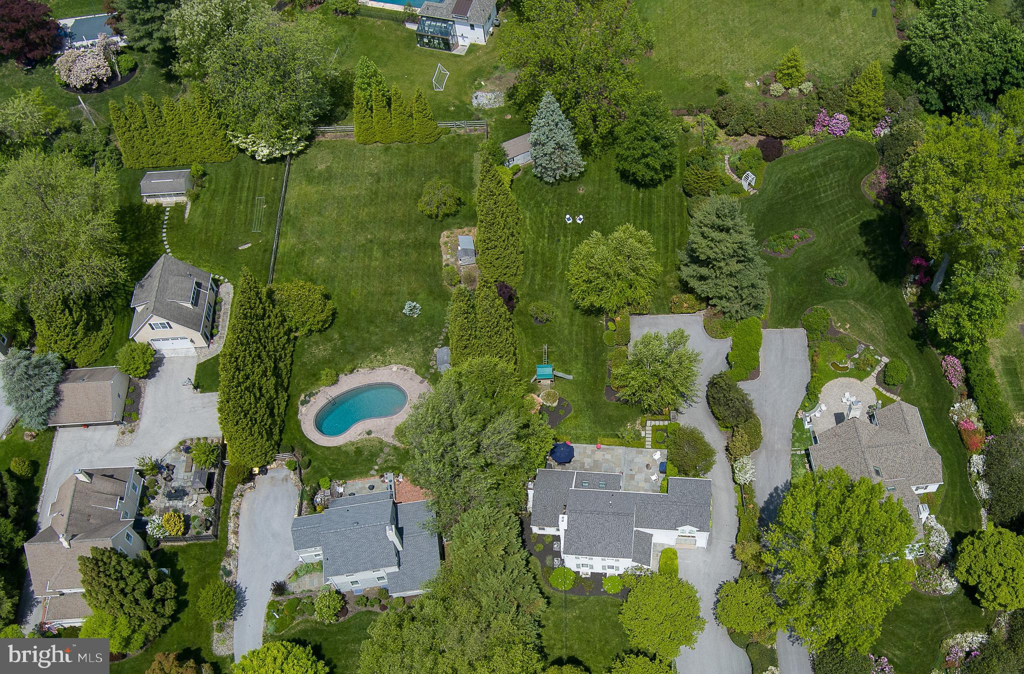281 Upper Gulph Road Wayne, PA 19087 - Photo 3 of 35
