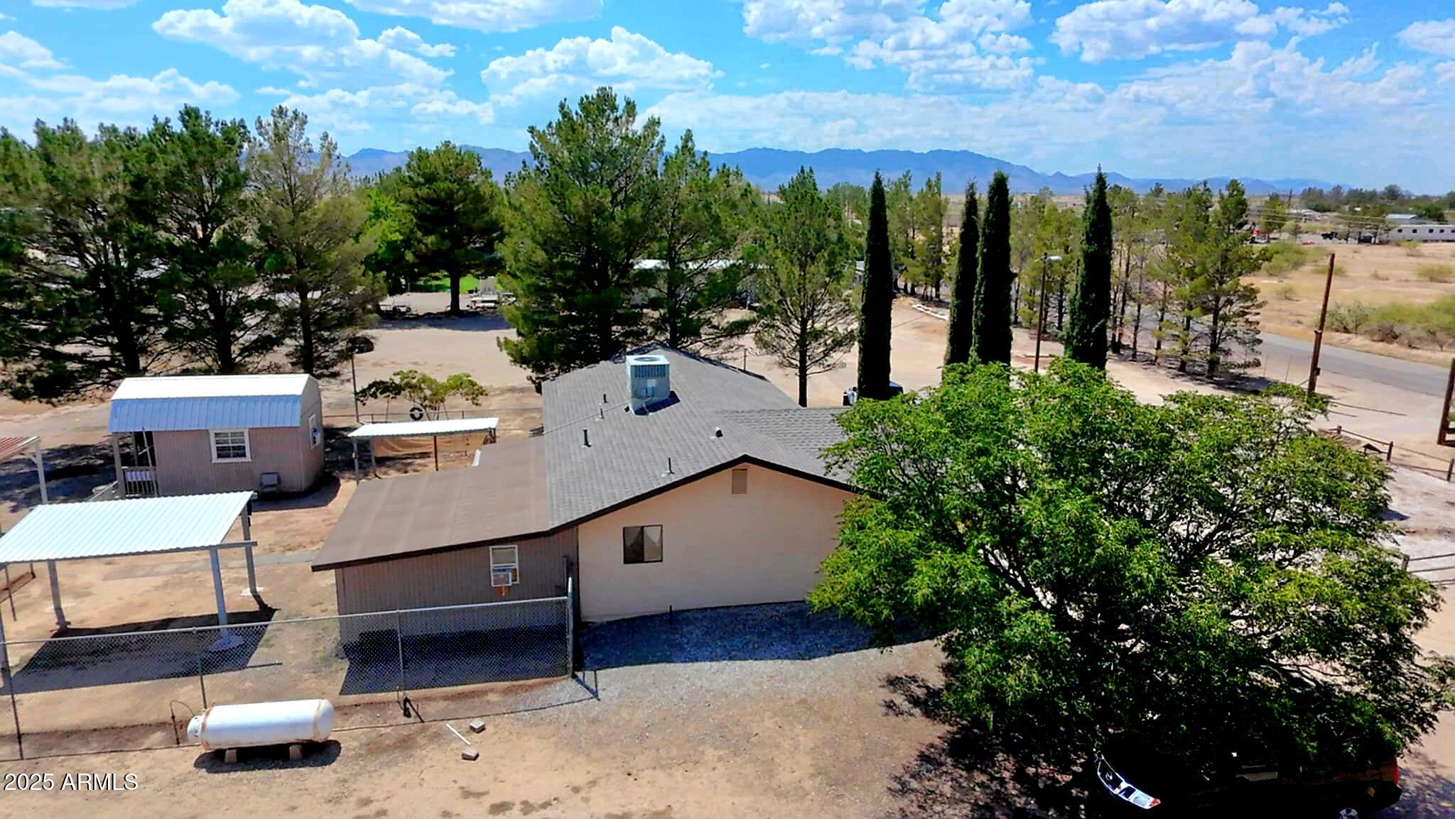 2565 West Old Stewart Road Willcox, AZ 85643 - Photo 6 of 33 Messenger_creation_070EFB09-60FD-4463-89
