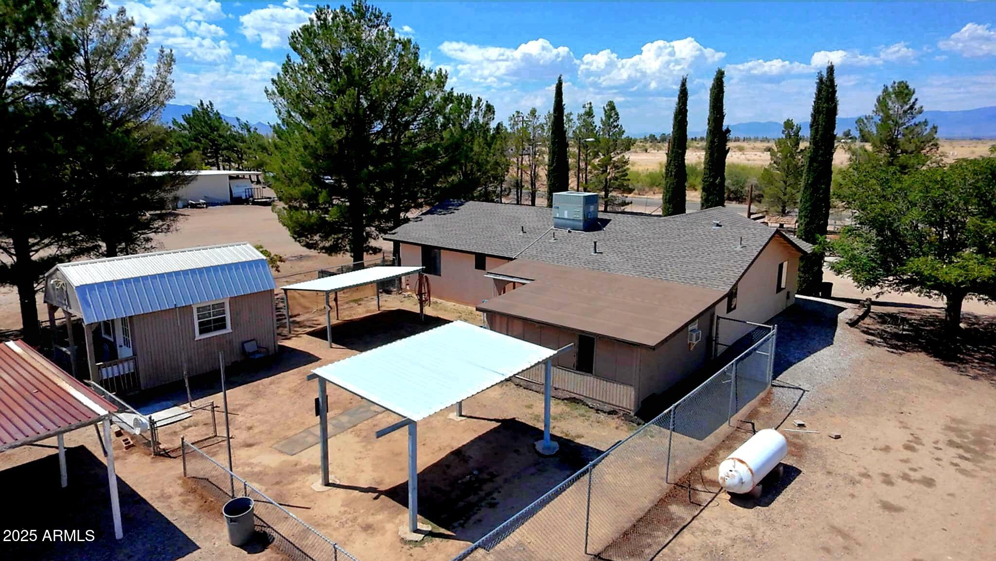 2565 West Old Stewart Road Willcox, AZ 85643 - Photo 7 of 33 Messenger_creation_E8E5B598-664F-4949-9A