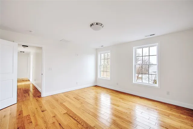 $650,000 | 29 Graves Avenue, North Smithfield, RI 02896