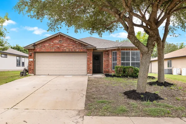 $300,000 | 602 Creston Street, Hutto, TX 78634