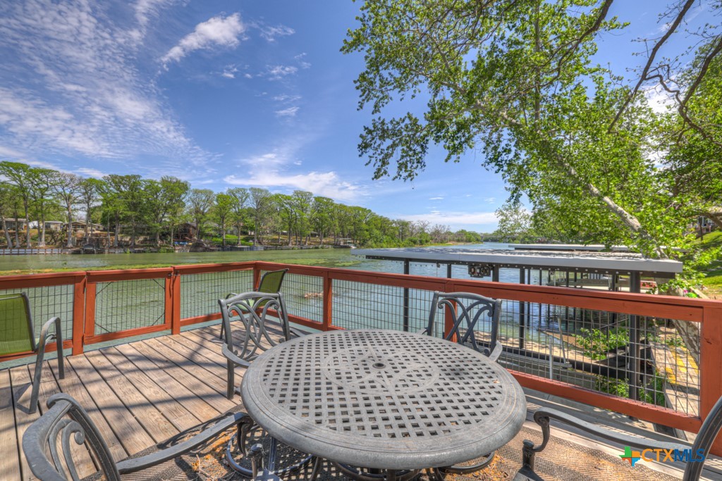 1015 Reiley Road Seguin, TX 78155 - Photo 32 of 45 a view of balcony with furniture