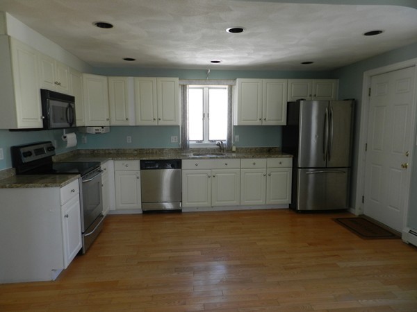 59 Needham Road Danvers, MA 01923 - Photo 15 of 29 Gallery Image 15