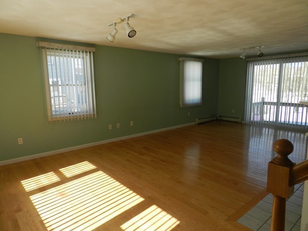 59 Needham Road Danvers, MA 01923 - Photo 9 of 29 Gallery Image 9