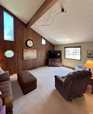 $375,000 | 2105 East National Highway, Washington, IN 47501