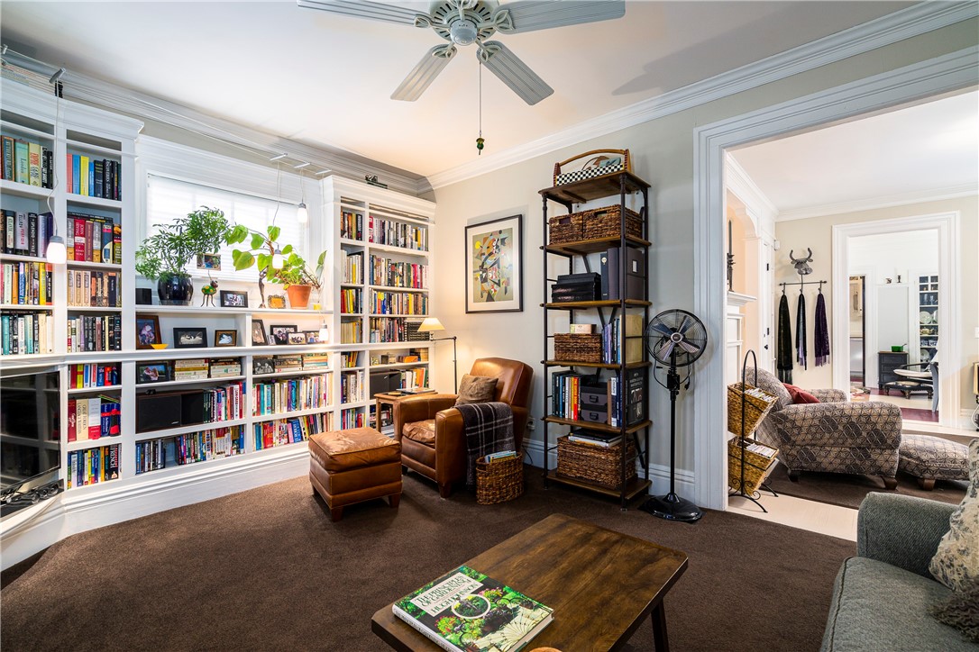 49 Vick Park B Rochester, NY 14607 - Photo 11 of 45 Living Room