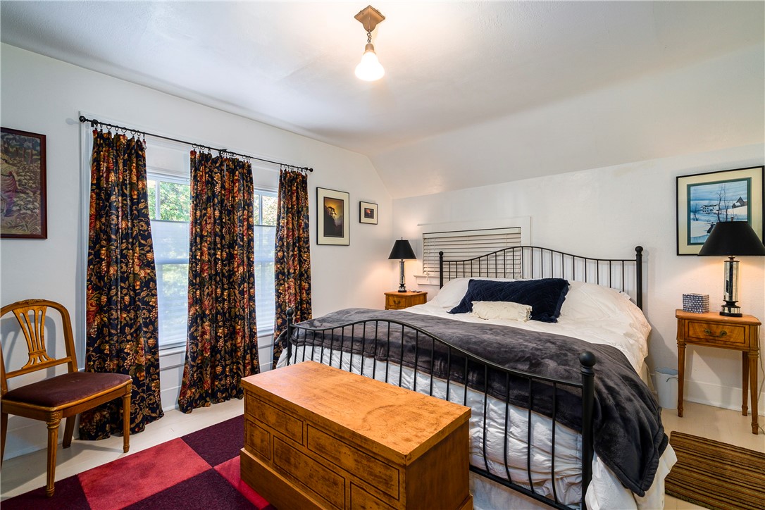 49 Vick Park B Rochester, NY 14607 - Photo 31 of 45 2nd Floor Front Bedroom