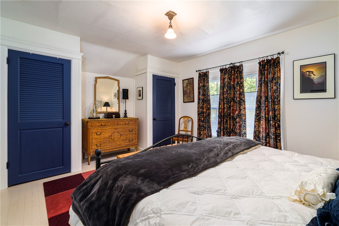 49 Vick Park B Rochester, NY 14607 - Photo 33 of 45 2nd Floor Front Bedroom